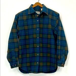 L.L. Bean Chamois Cloth Plaid Long Sleeve Button Up Shirt Thick Cotton Layer
